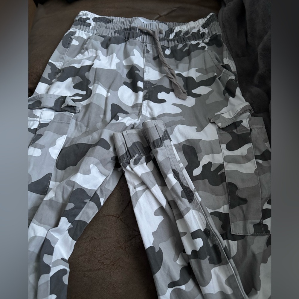 Camo cargo pants